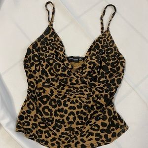 Leopard drop chest tank top